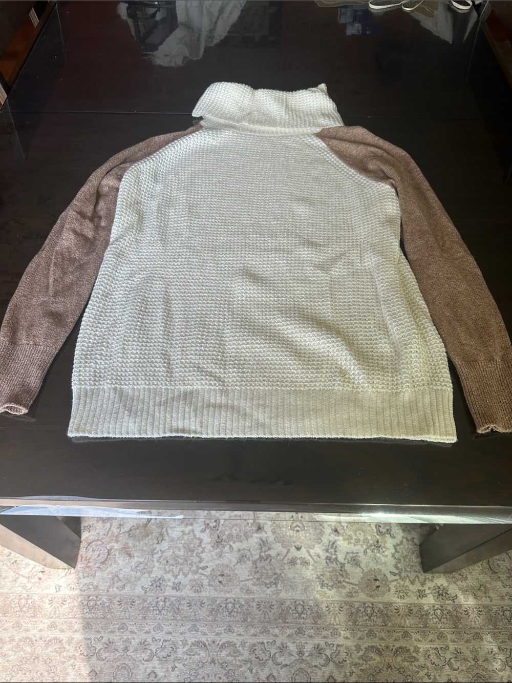 Market & Spruce Cream Body with Brown Raglan Turtleneck Sweater NWOT